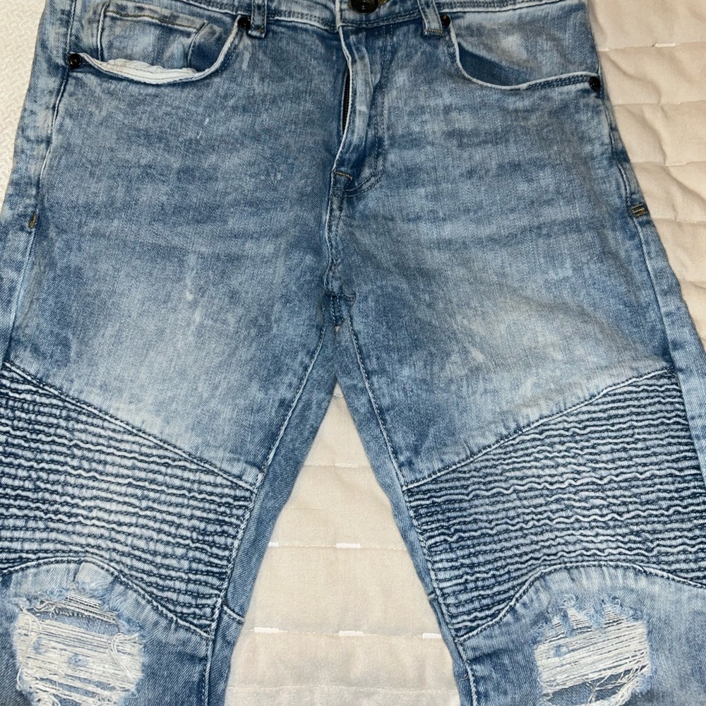 Men's Distressed Urban Outfitters Jeans